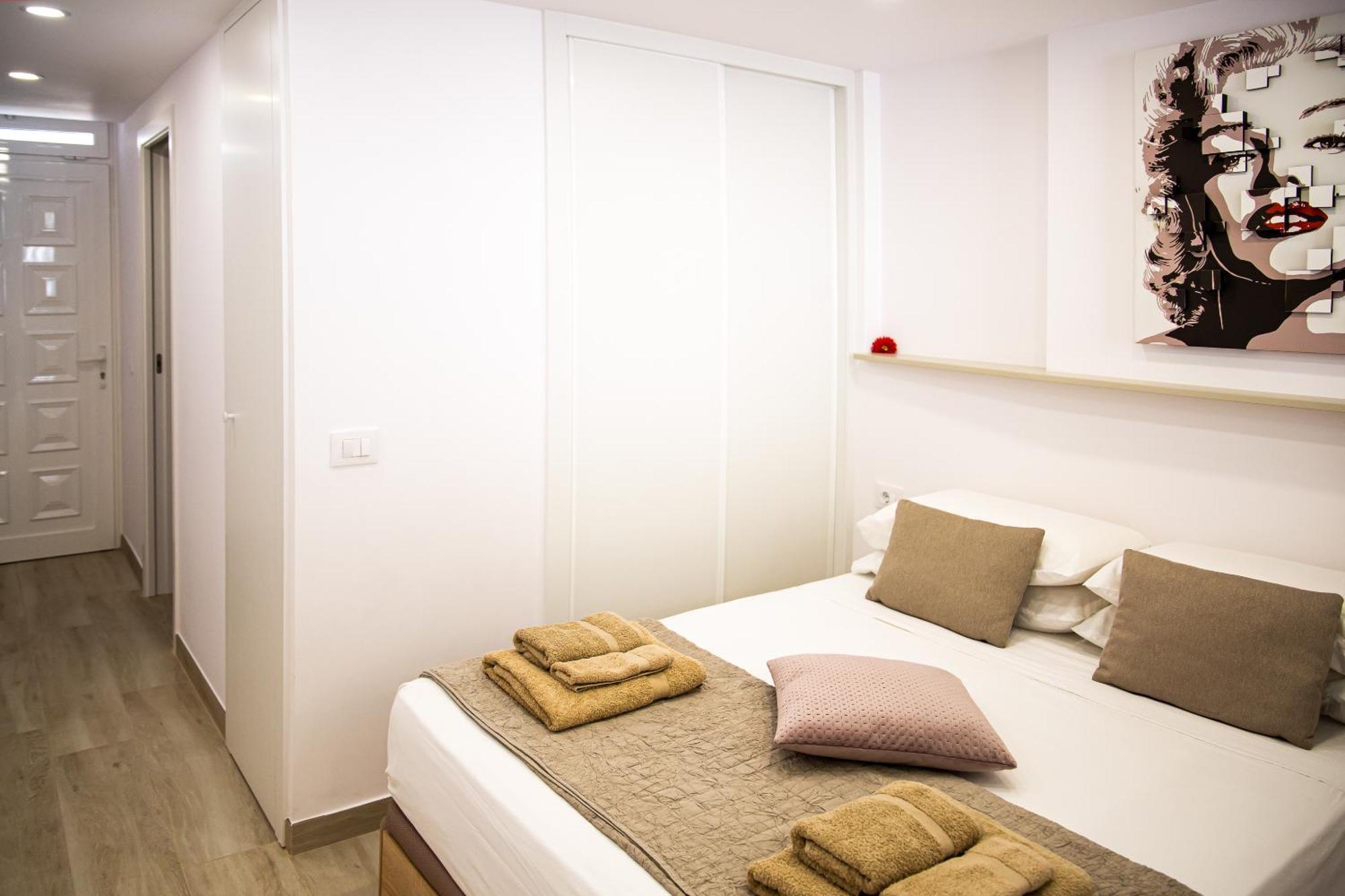 Luxury Suite Borinquen With Parking And Swimming Pool Playa de las Américas Dış mekan fotoğraf